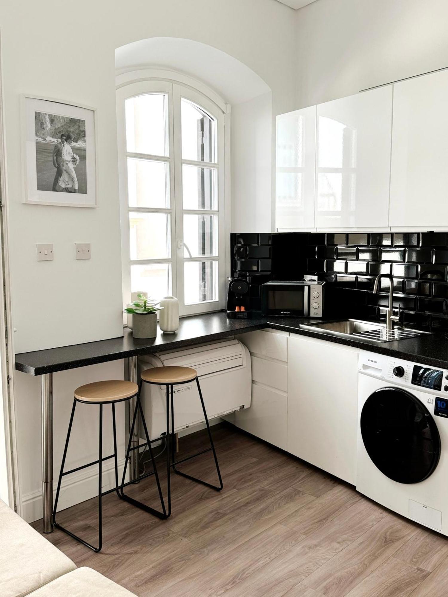 Fabulous City Centre Apartment - Grand Central House Gibraltar Exteriér fotografie