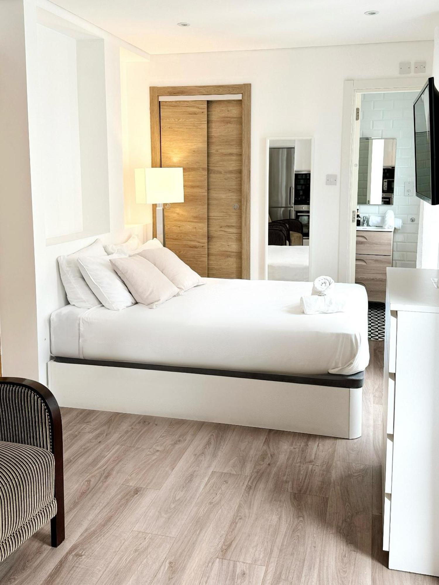 Fabulous City Centre Apartment - Grand Central House Gibraltar Exteriér fotografie